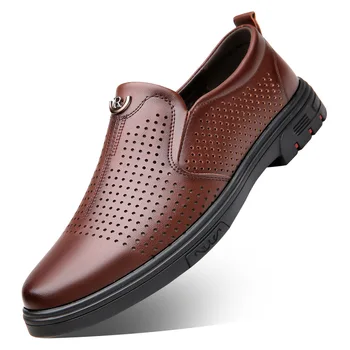 2023 חדש עור אמיתי גברים נעלי עור אופנה מזדמן חלול החוצה סנדלי זכר מעצב Non-להחליק רכות תחתונה נעליים לגברים