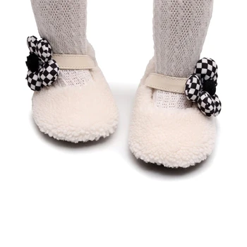 0-18months תינוקת צמר קטיפה נעליים שטוחות נעליים פרח רך הבלעדי הראשון הליכונים לתינוק ילדה החלקה סתיו חורף נסיכה נעליים