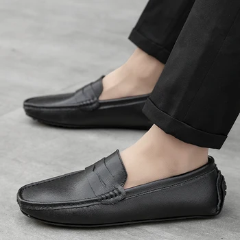 מגמות אופנה נעלי עור לגברים 2023 בעבודת יד תכליתי גברים דירות מזדמנים נעלי עור Mens קומפי רך הבלעדי נהיגה נעליים