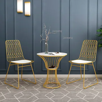מותאם אישית נורדי הזהב כסאות אוכל פנאי משענת מלון ומתן כיסא מודרני בסלון שולחן קפה קטן רהיטים