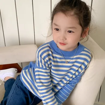 הילדים בוטיק בגדי תינוקות בנות סוודר כחול עם פסים 2023 חדש סתיו קוריאנית O-צוואר סרוגים חופשי שרוול ארוך צבע מוצק