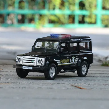 1:36 לנד רובר Defender רכב משטרה גבוה סימולציה Diecast הרכב סגסוגת מתכת דגם הרכב צעצועי ילדים אוסף מתנות X10