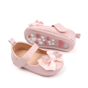 תינוק חדש בנות נסיכה נעלי עור PU רך קשת אבנים נוצצות החלקה הראשונה ווקר מוקסינים נעלי תינוק נעלי תינוק