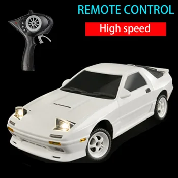 מהירות גבוהה 1/18 2.4 G 4WD ESP גירוסקופ RC מכונית דריפט כלי רכב LED בקנה מידה מלא שלט רחוק דגם צעצועים, מתנות לילדים