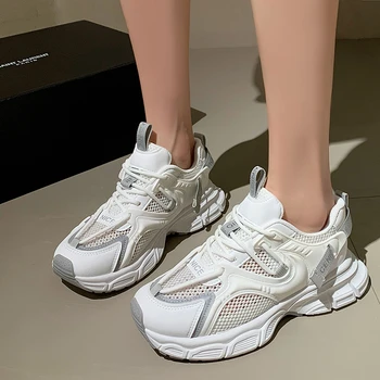 2023 קיץ נשים נעלי ספורט רשת לנשימה גבירותיי נעלי ספורט ללבוש עמיד חיצונית נעליים מזדמנים לבן נעלי ריצה Mujer