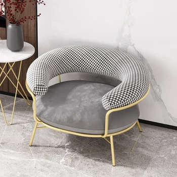 נורדי ריהוט מעצבים חנות בגדים כיסא מודרני יחיד ספות יצירתי הסלון. הכיסא הביתה ריהוט פנאי כיסאות Z