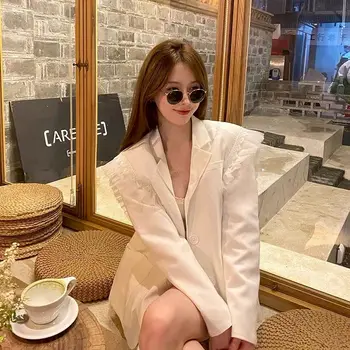 UNXX קפלים אחת עם חזה חופשי מזדמן WhiteBlazer ' קט 2023 סתיו אלגנטי אופנה סגנון קוריאני נשים נשים מעיל בגדים