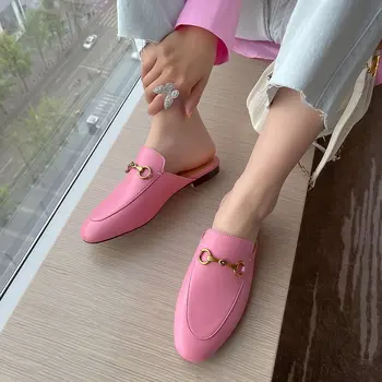 9 צבעים פרה עור אמיתי נעלי נשים נעלי אבזם מתכת שטוחים נעלי בית להחליק על נשים פרדות עצלות מחוץ נעליים מידה 44