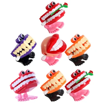 7 יח ' קפיצה שיניים מצחיק Wind-up צעצועים בתפזורת הילדים ליל כל הקדושים הליכה ילד פלסטיק מיני